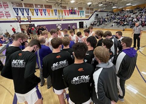 Norwalk boys defeat Mason City